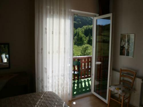Hostal Adriana Guesthouse