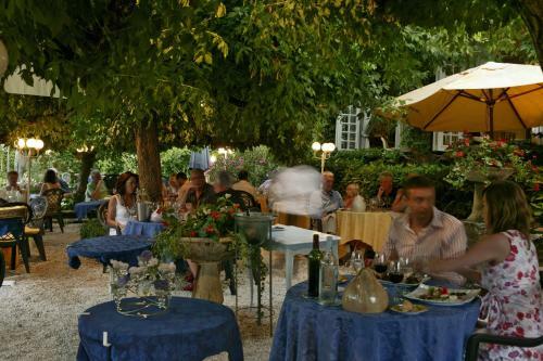 Hotel Hostellerie Saint-jacques