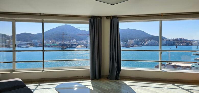 Hansan Hotel