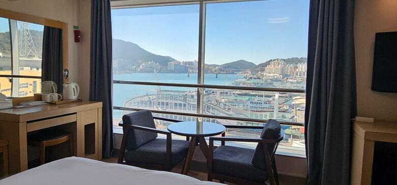 Hansan Hotel