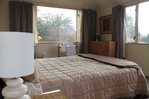 Aroha Riccarton Bed And Breakfast