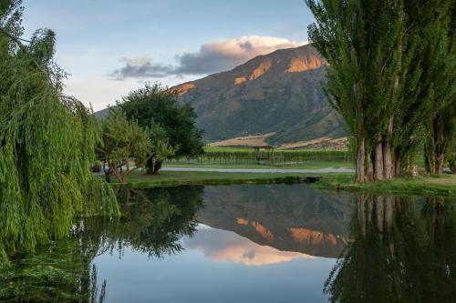 Lodge Kinross Cottages Boutique Vineyard Hotel