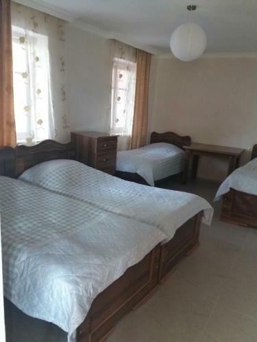 Hostal Guest House Racha