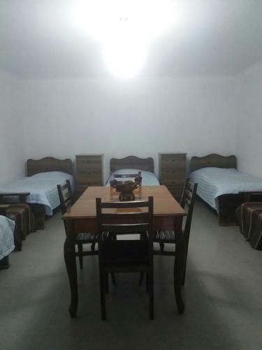 Hostal Guest House Racha
