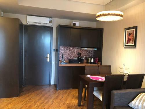 Luxury Oasis Apartment