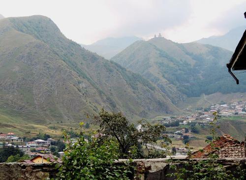 Posada Nino Khetaguri Guest House