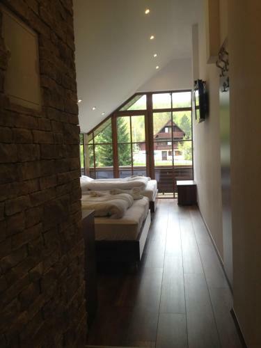 Hostal Golden Lakes Rooms