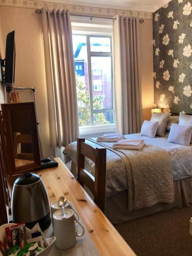 Hostal Braeside Guesthouse