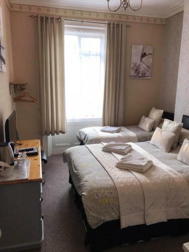 Hostal Braeside Guesthouse