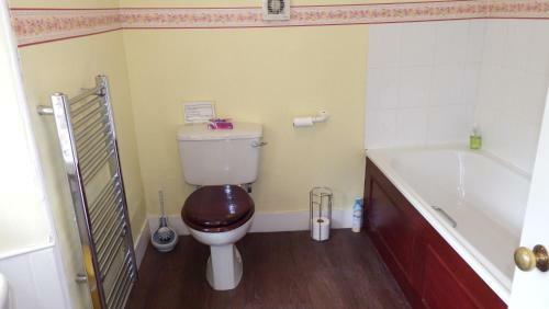 Hostal Whitchester Christian Centre