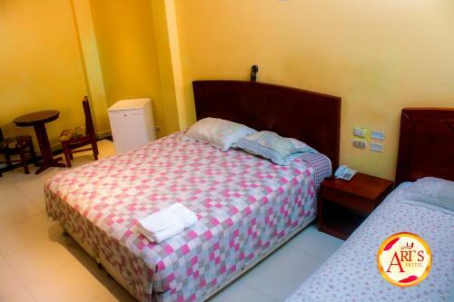 Aris Hotel Ll