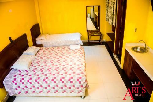 Aris Hotel Ll
