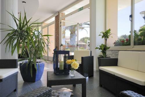 Villaggio Turistico La Cecinella