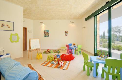Villaggio Turistico La Cecinella