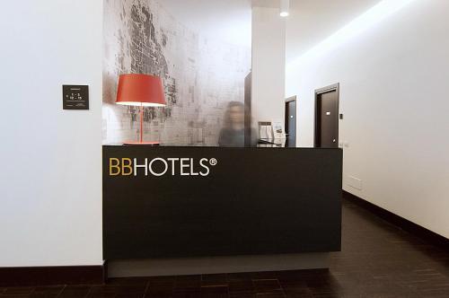 Bb Hotels Aparthotel Desuite