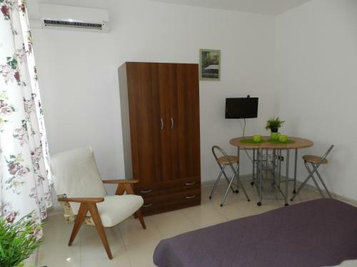 Orleans Apartments