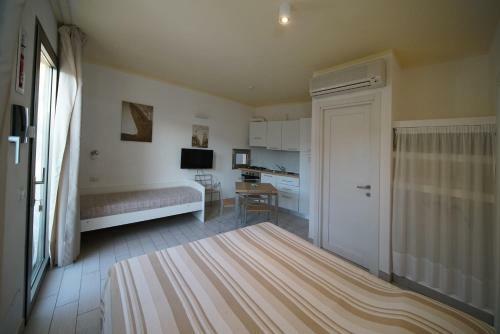 Holiday Home Isola Rossa