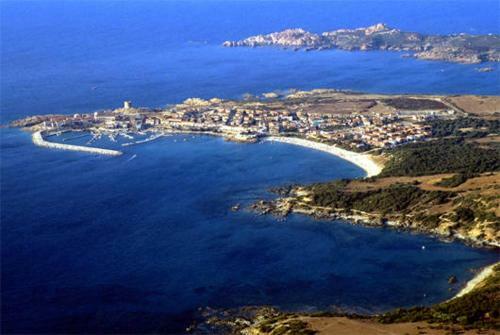 Holiday Home Isola Rossa