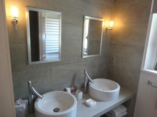 Hostal Ch�teau De Courtebotte