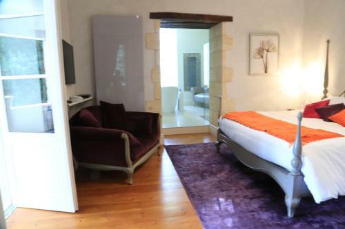 Hostal Ch�teau De Courtebotte