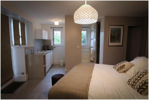 Hostal Ch�teau De Courtebotte