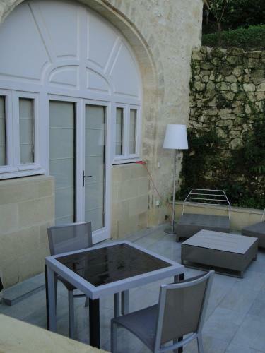 Hostal Ch�teau De Courtebotte