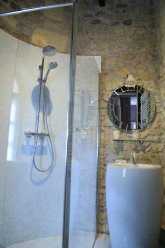 Hostal Ch�teau De Courtebotte