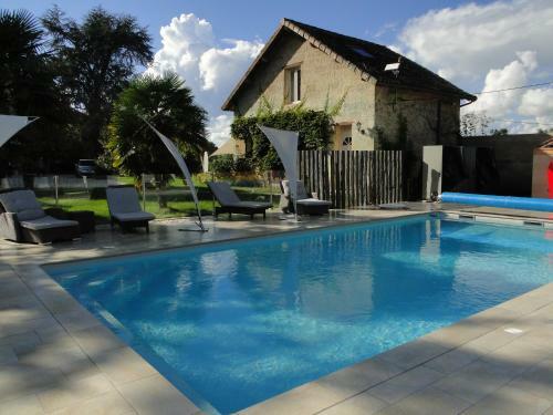 Hostal Ch�teau De Courtebotte