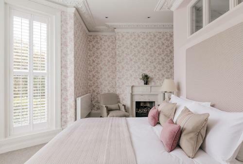 Hostal Tyndall Villa