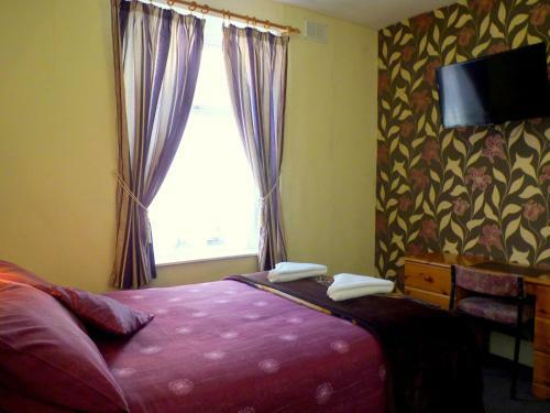 Hostal Come Ye In
