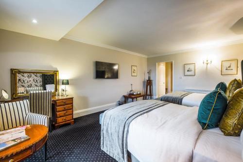 New House Country Hotel