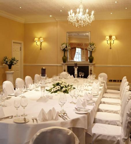 New House Country Hotel