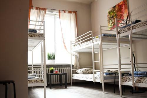 R Hostel