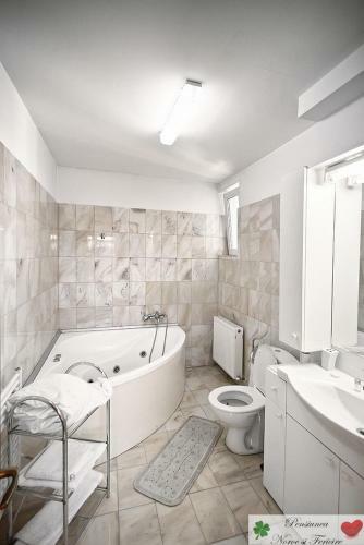 Hostal Noroc Si Fericire