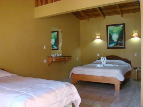 Monteverde Rustic Lodge