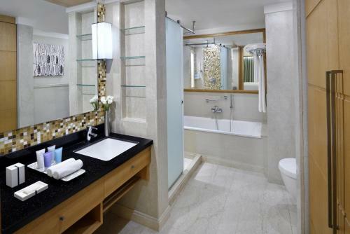Hotel Sankara Nairobi, Autograph Collection