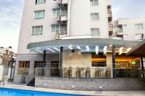 Hotel The Zehneria Portico