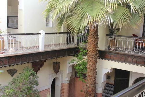 Hostal Riad Jnan El Cadi