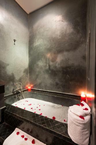 Hostal Origin Hotels Riad Lhena