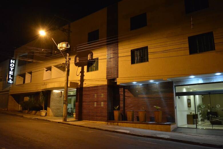 Hotel E Restaurante Canta Galo