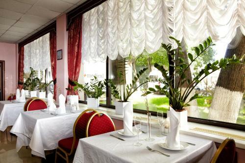 Alekseevsky Hotel