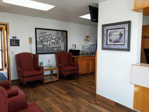 Hotel Super 8 By Wyndham Minot Airport