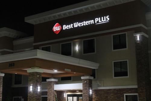 Hotel Best Western Plus Spring Inn & Suites