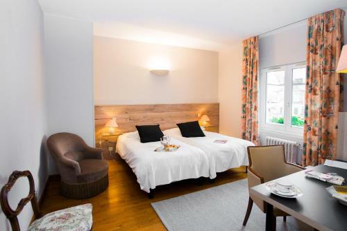 Hotel Le Logis de Brionne