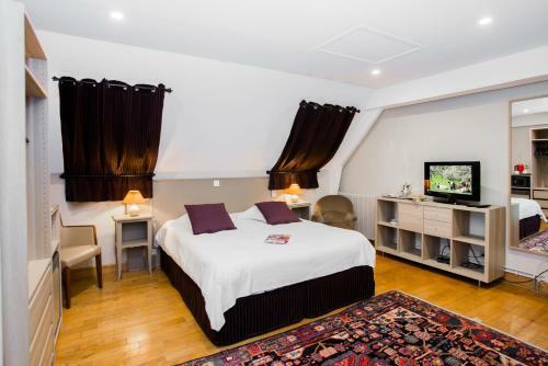 Hotel Le Logis de Brionne