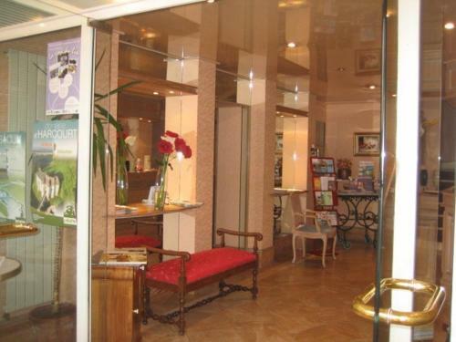 Hotel Le Logis de Brionne