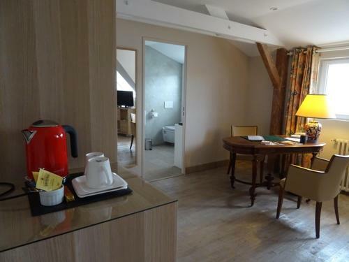 Hotel Le Logis de Brionne
