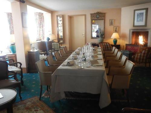 Hotel Le Logis de Brionne