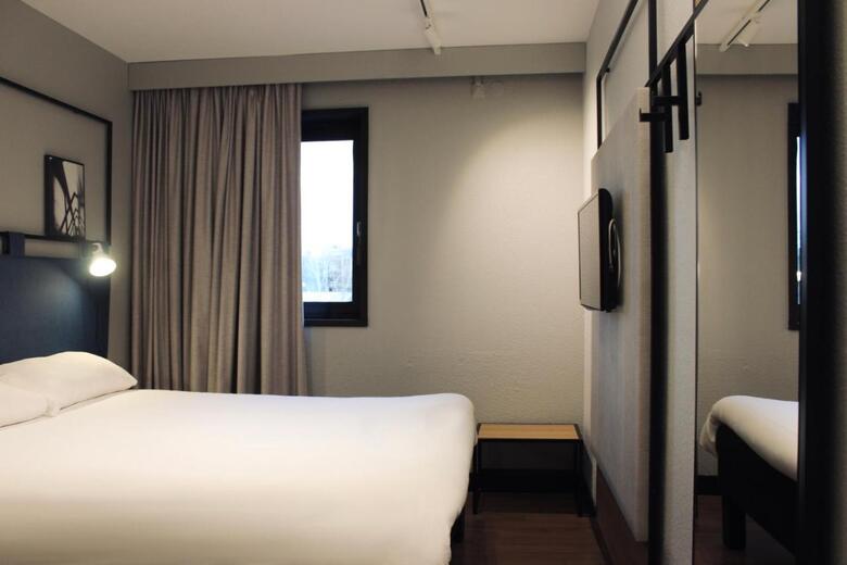 Hotel Ibis Evry