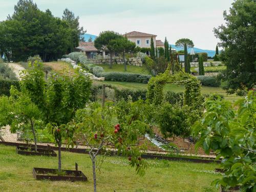 Hotel Coquillade Village